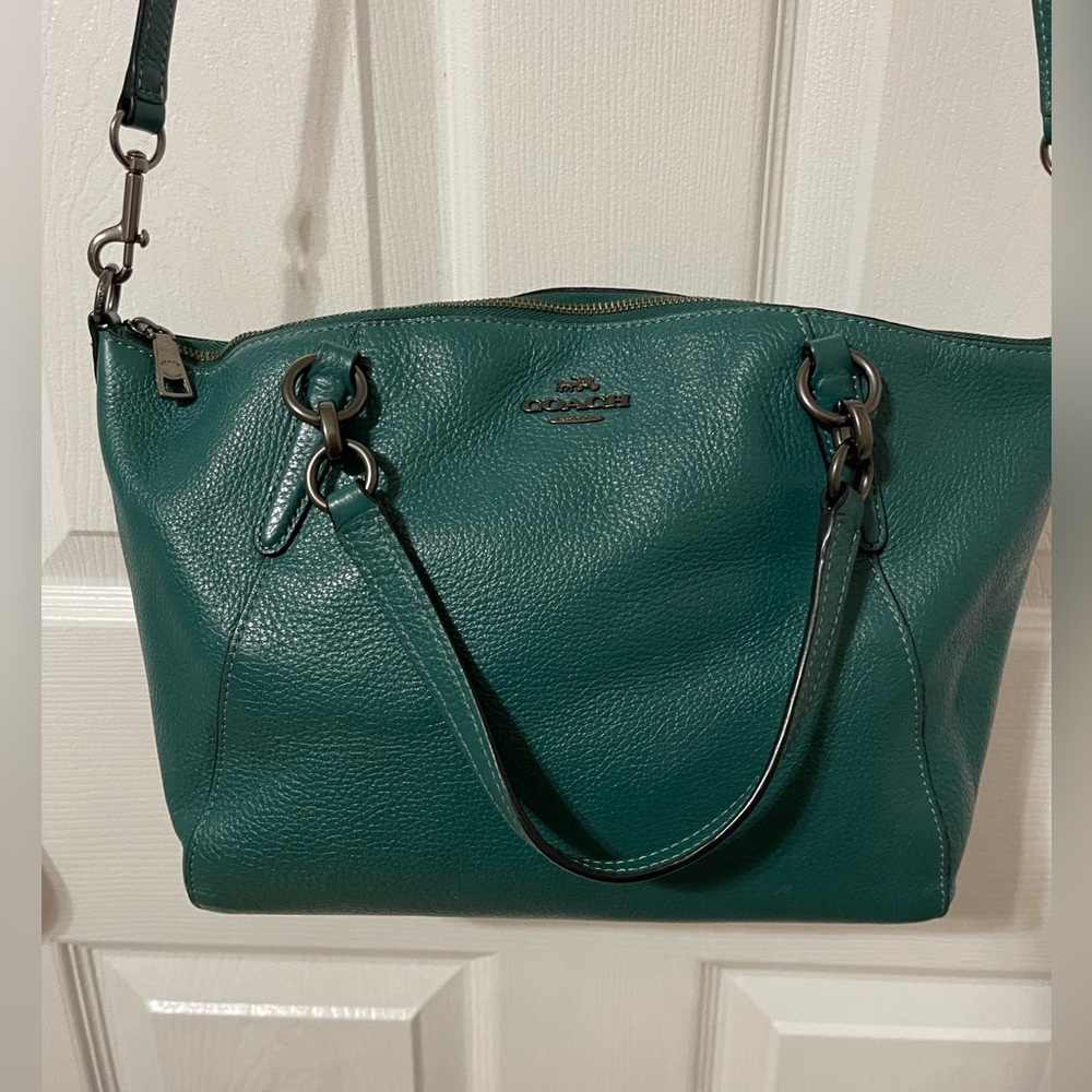 **SOLD** Small Kelsey Satchel 🍀
